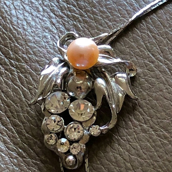 Sarah Coventry, Pearl Brooch, Slide Necklace, Grapes, Leaves, Rhinestones, GUC - Picture 3 of 15